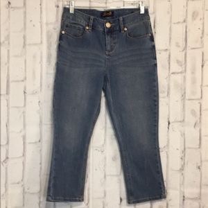 Seven7 Women’s Skinny Jean Capri Size 4